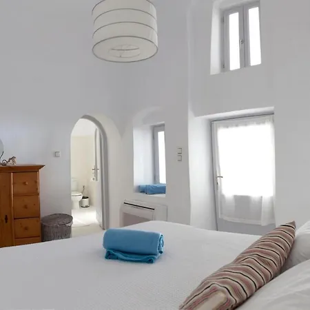 Apartment Agiou Mina Santorini Fira (Santorini)